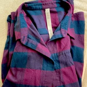 Lululemon Size 10 button up shirt
